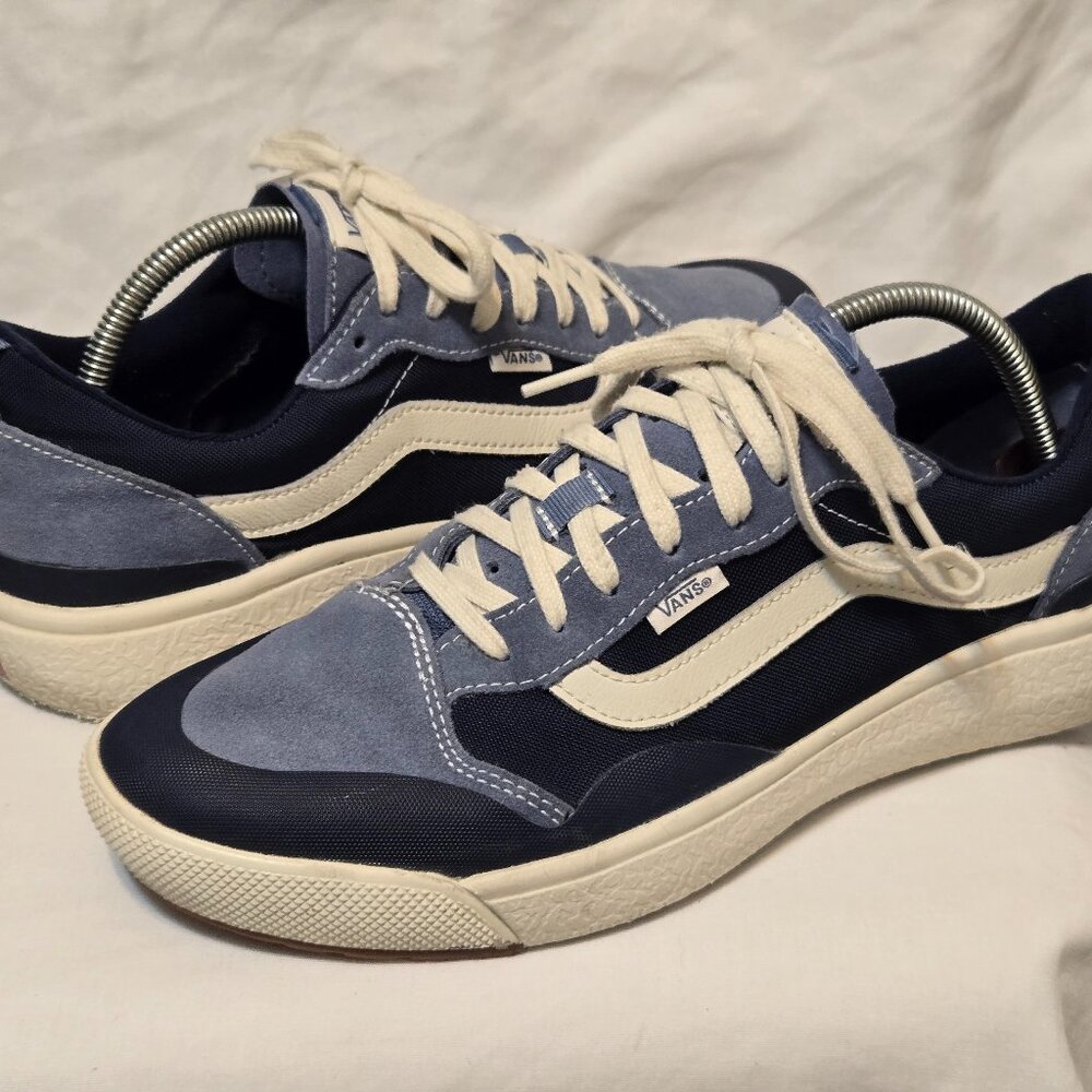 Vans  Ultra  Range  Exo  Moonlight  Blue/Marshmallow Mens Sneakers Sz 10